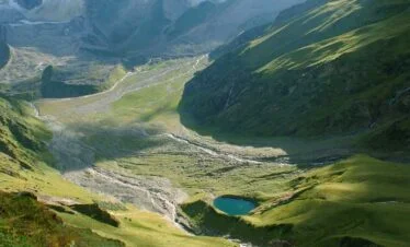 Beas Kund Trek