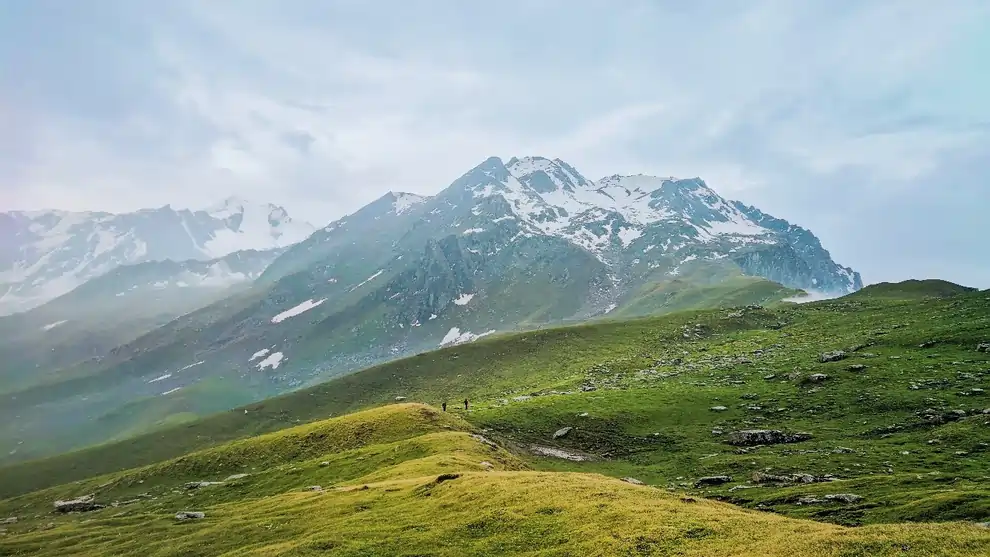 Sar pass trek