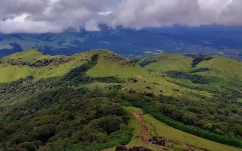 Tadiandamol Trek